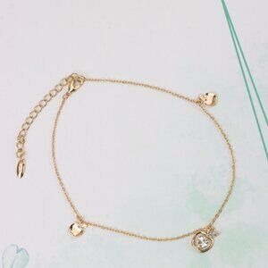 "Sparkling Apple Charm Rose Gold Bracelet with Adjustable Fit, XPBL0851